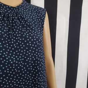 Banana Republic Tops - Banana Republic Blouse Size L Banana Republic Tops - Banana Republic Blouse Size L